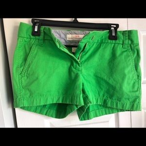 J Crew Chino Shorts Size 4 ~ Kelly Green